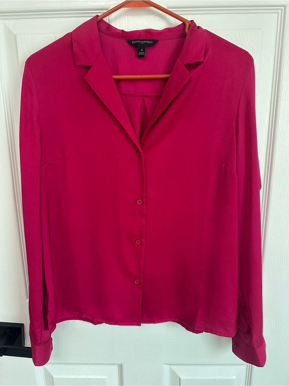 Banana Republic Women's Bright Fuchsia Button-Down Blouse